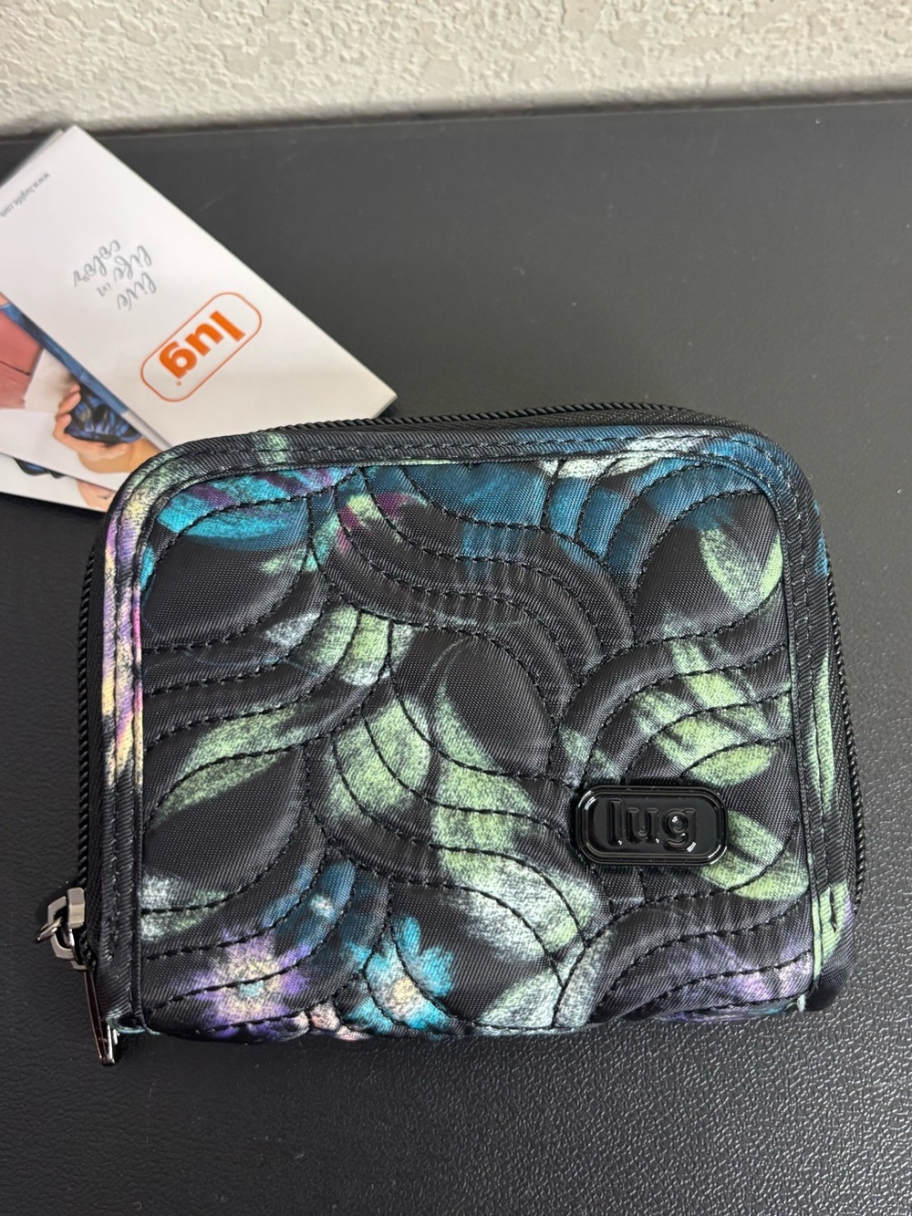 Lug Splits Compact RFID Wallet Bloom Black